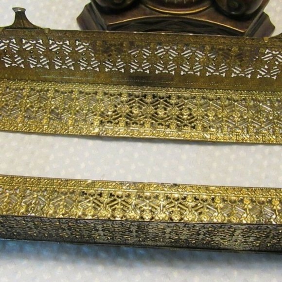 Vintage Kleenex Box Cover - Metal - Picture 4 of 5